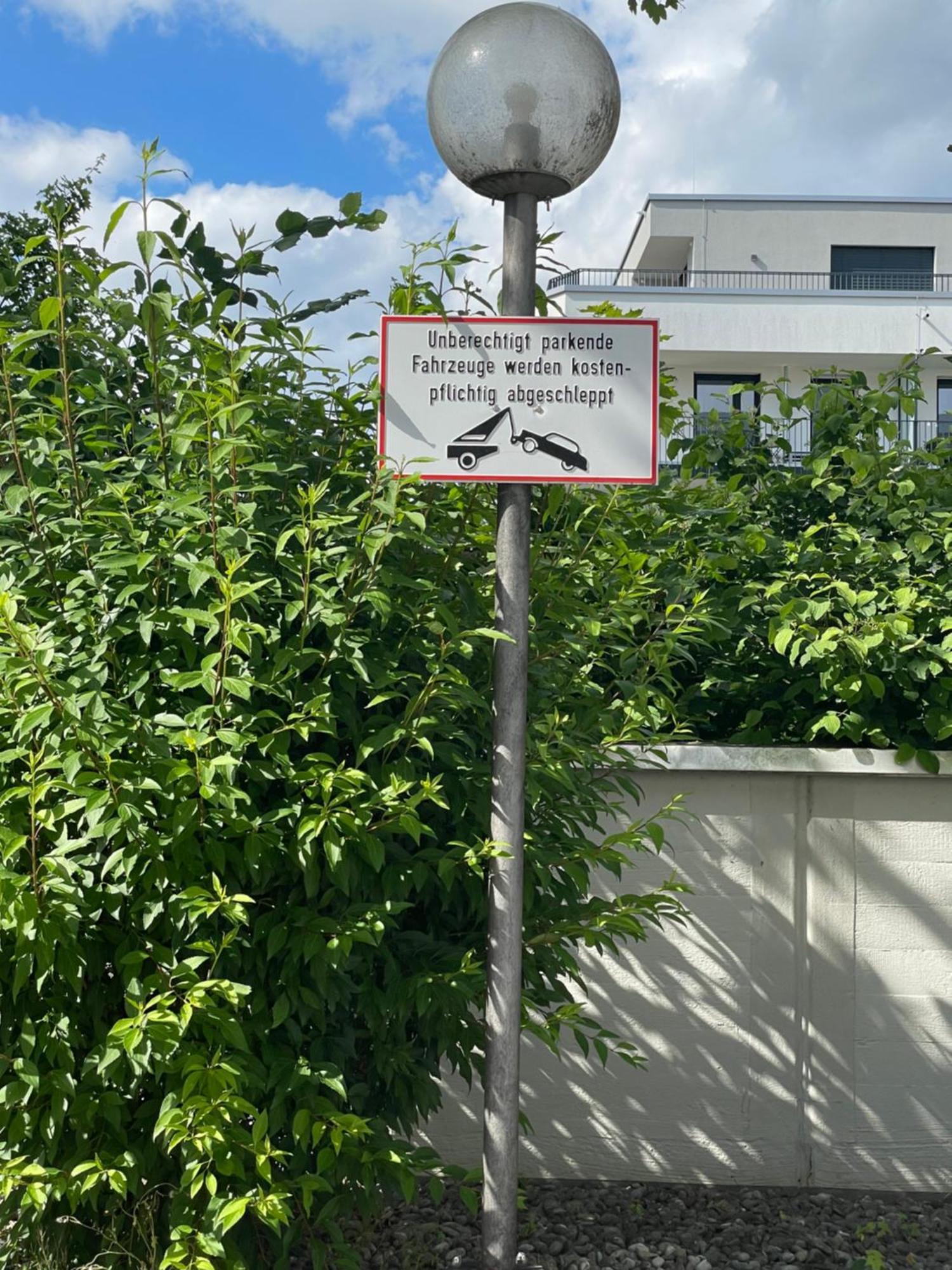 Sonniges City-Apartment Mit Suedbalkon Und Parklatz Neusass Zewnętrze zdjęcie