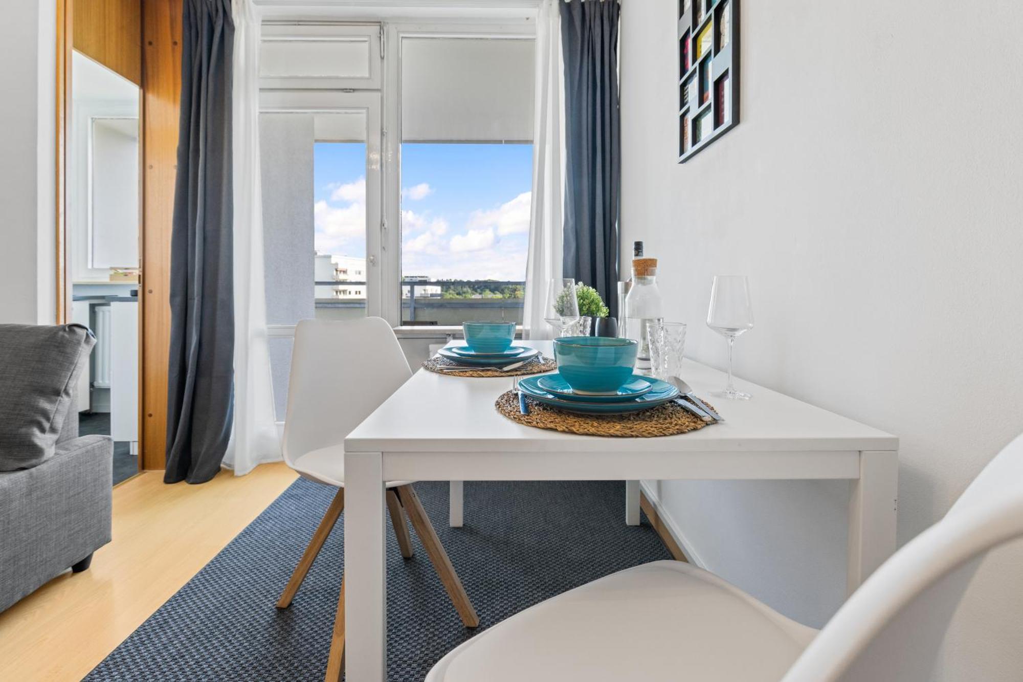 Sonniges City-Apartment Mit Suedbalkon Und Parklatz Neusass Zewnętrze zdjęcie